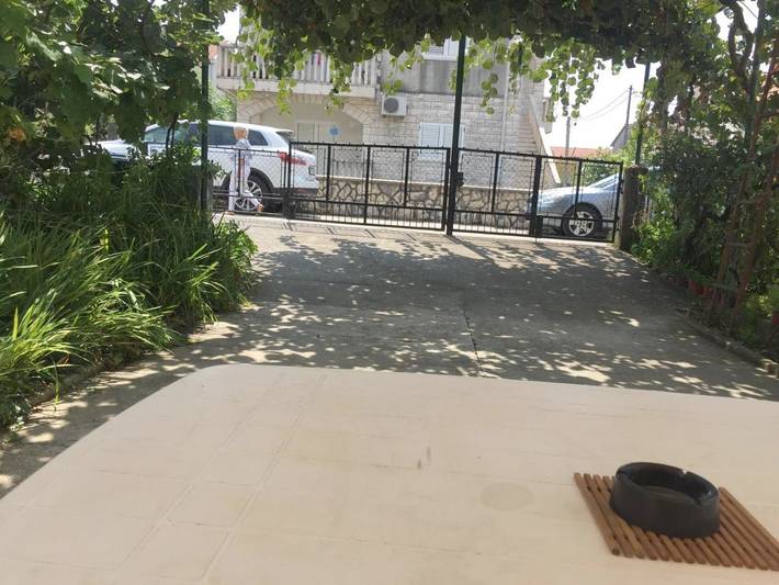 Maison d’hôte pour 3 personnes, avec vue et jardin dans Tivat - 2