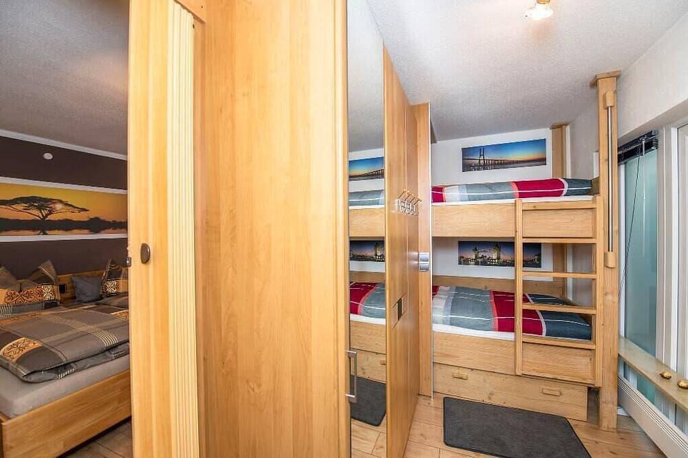 Ganze Wohnung, Fh-Rosenquarz | 71qm großer, 5-Sterne Bungalow mit Terrasse in Pleystein, Naturpark Nördlicher Oberpfälzer Wald