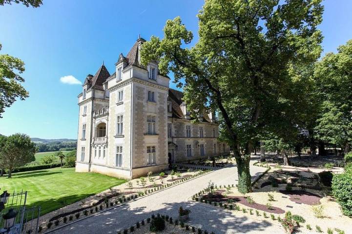 Hôtel pour 2 personnes, avec piscine et jardin ainsi que vue et bassin pour enfant à Saint-Vincent-de-Cosse - 2