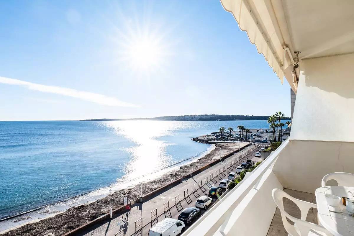 Appartement entier, Vue Mer Panoramique - 3 pièces Mouré Rouge in Cannes, Côte méditerranéenne (France)