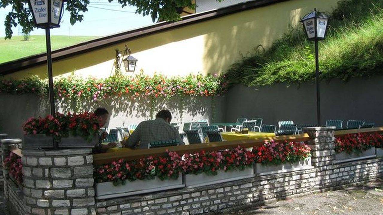 Kamer voor 3 personen met balkon in Salzkammergut Mountains, Straß im Attergau