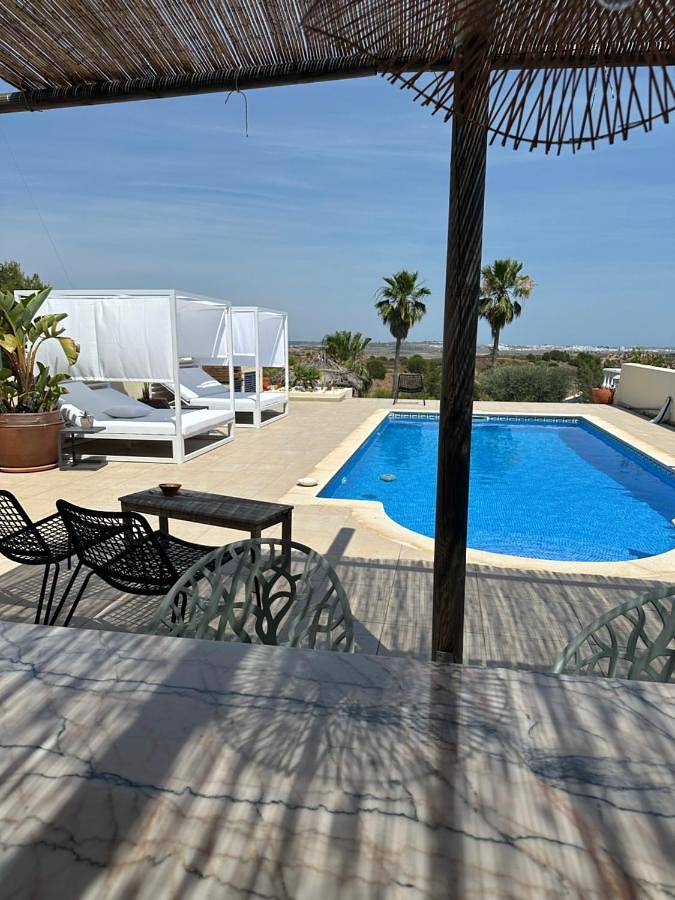Casa rural para 6 personas, con Balcón y Jacuzzi además de Terraza y Jardín en Castro Marim