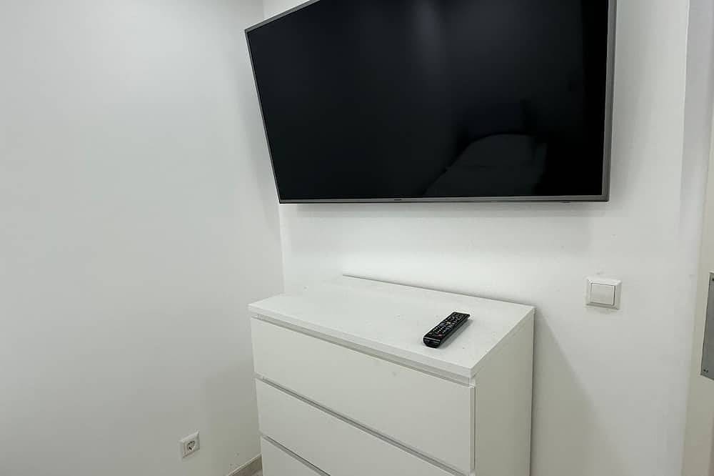 Ganze Wohnung, 3-Zkb 75\" Sat-Tv Küche Stellplatz für 6 Gäste in Waldbronn, Nordschwarzwald