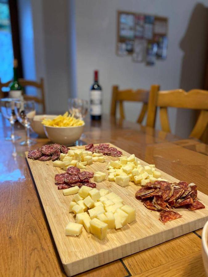 Gîte pour 12 personnes, avec jardin et vue, adapté aux familles à Guchen - 2