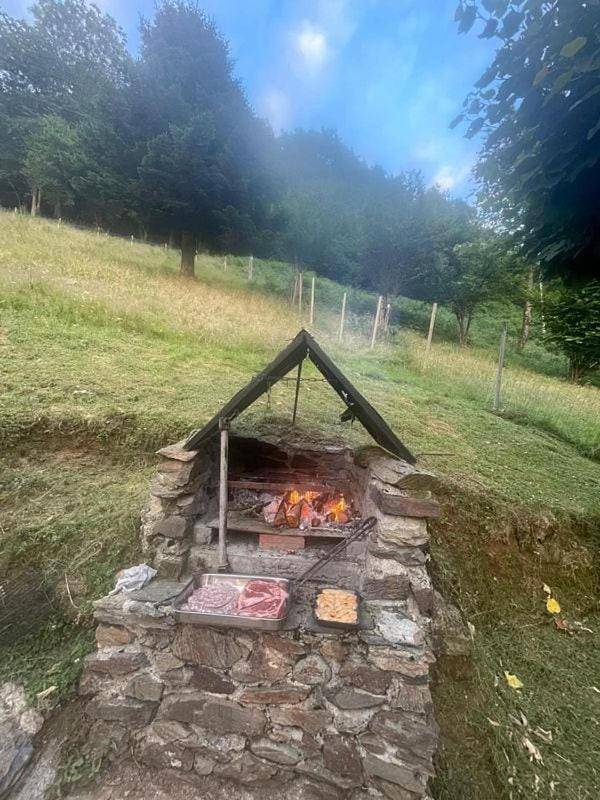 Location de vacances pour 6 personnes, avec vue et balcon à Melles - 3