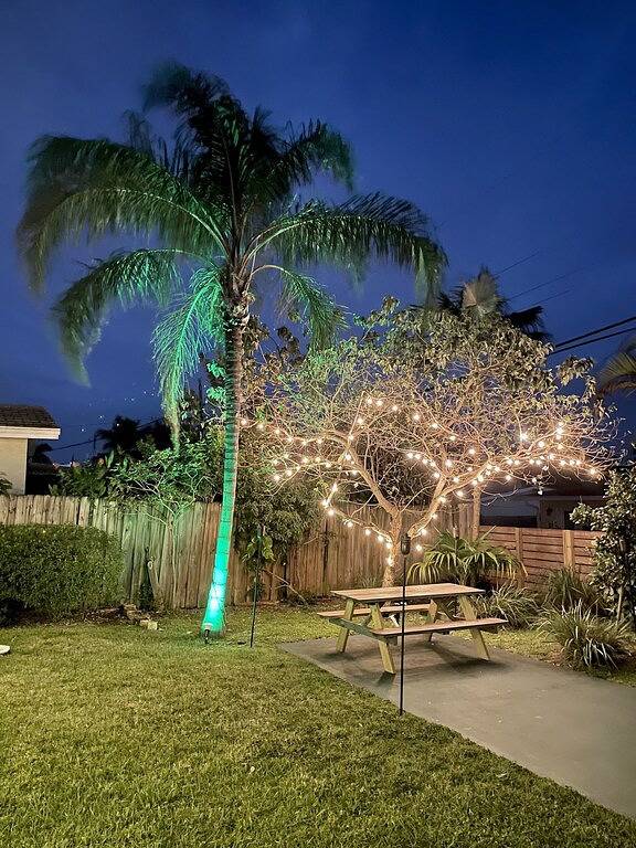 Vacation house for 5 people, with yard and hot tub in Pompano Beach