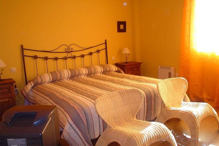 Rural tourism accommodation in Orellana de la Sierra, Badajoz Provinz