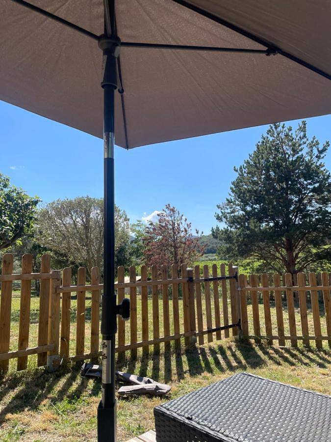 Location de vacances pour 2 personnes, avec vue ainsi que jardin et piscine à Castelnou - 3