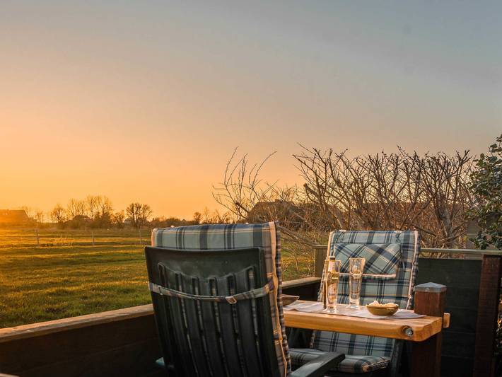 Ferienwohnung für 5 Personen, mit Terrasse und Sauna sowie Garten, kinderfreundlich in Nordstrand - 4