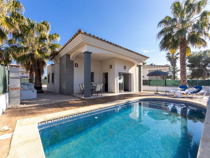 Casa vacanza per 6 persone, con piscina e terrazza nonché giardino, con animali domestici - 1