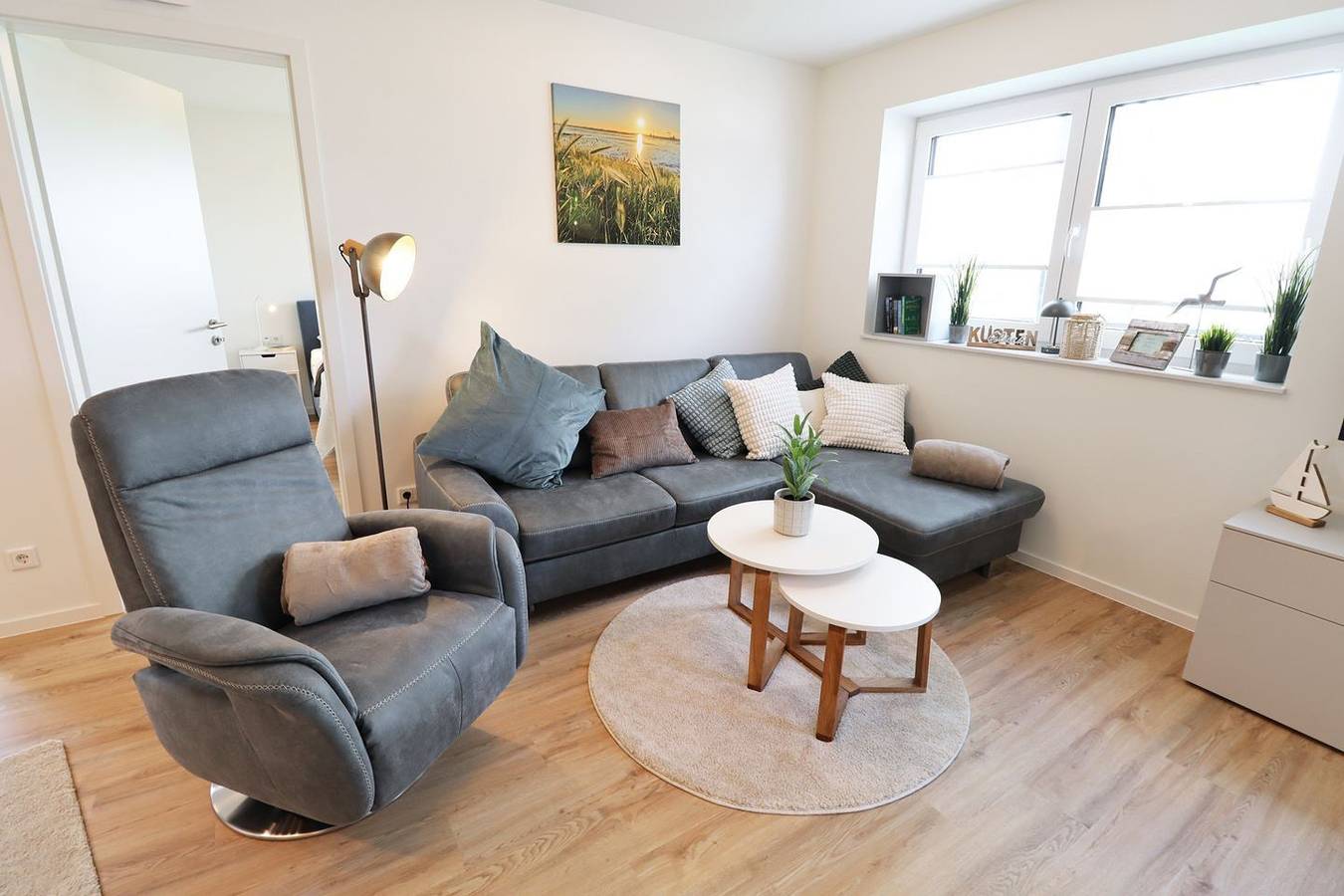 Ganze Wohnung, Küstenglück Tossens – Komfort am Meer. Balkon. Strandnah. in Tossens, Butjadingen