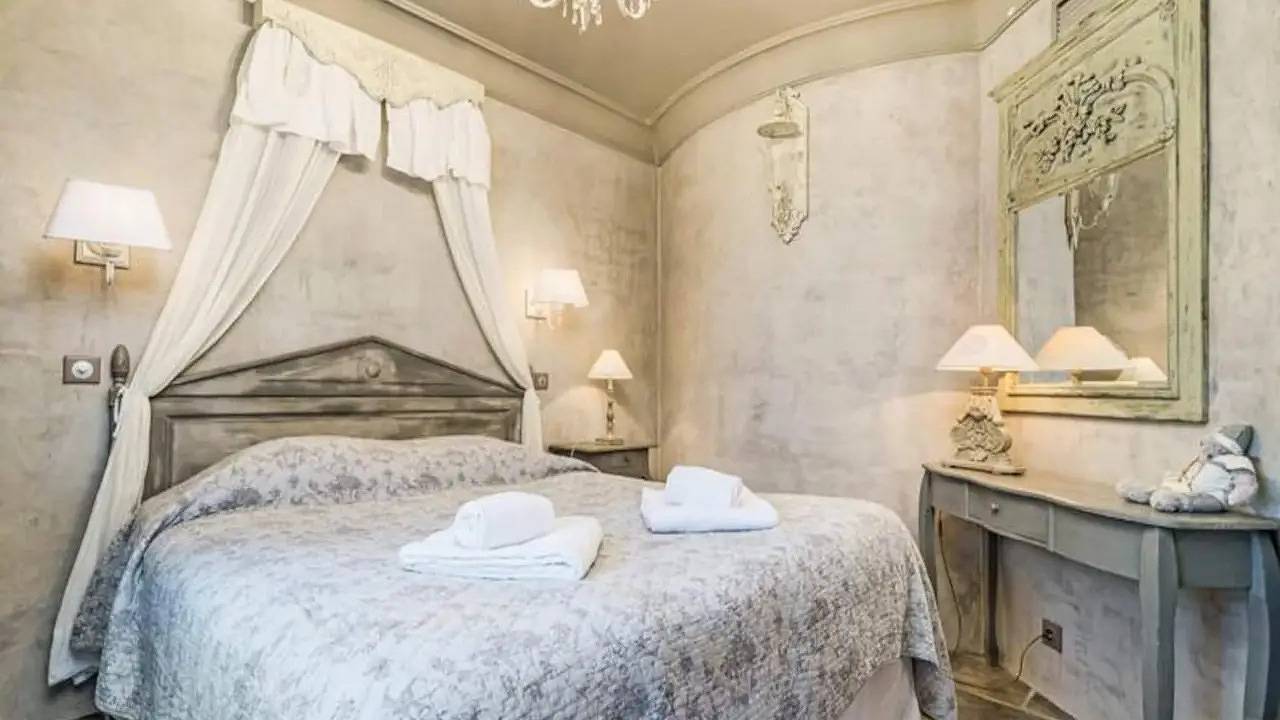 Appartement de vacances entier, Ferienwohnung für 2 Personen (30 m²) in Commune d'Oppède in Oppède, Parc naturel régional du Luberon