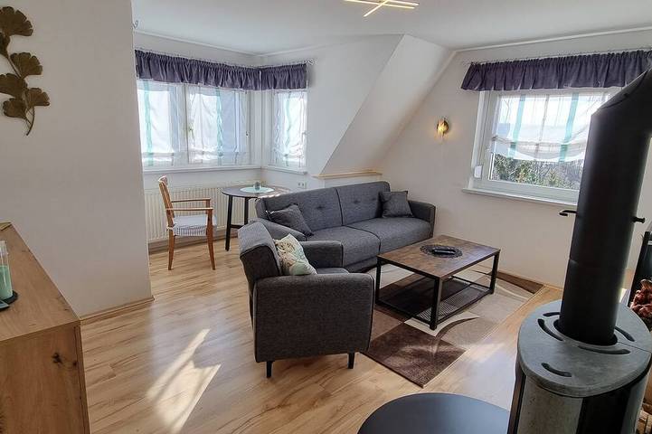 Ferienwohnung für 4 Personen, mit Balkon in Freital