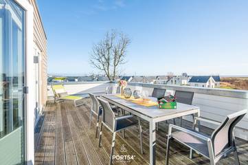 Ferienwohnung für 6 Personen, mit Terrasse und Sauna sowie Ausblick in Olpenitz