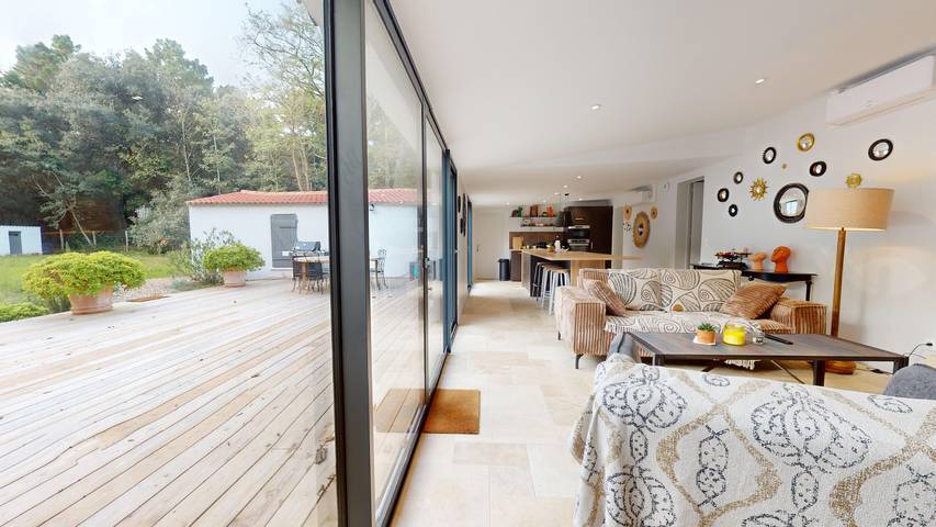 Villa pour 8 personnes, avec jacuzzi ainsi que jardin et terrasse aux Les Sables-d'Olonne - 3