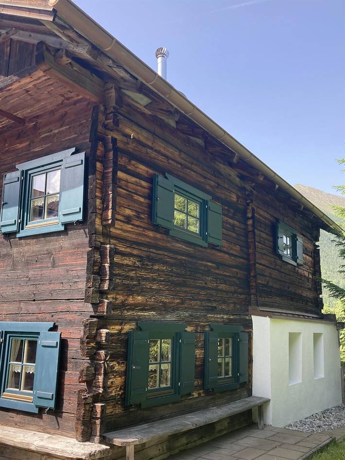 Ferienwohnung für 9 Personen, mit Terrasse und Garten in Umhausen