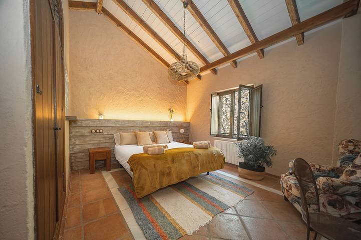 Eco-Finca Cueva del Gato, ideal für Familien mit Haustieren, umgeben von Natur. in Benaoján, Serranía de Ronda