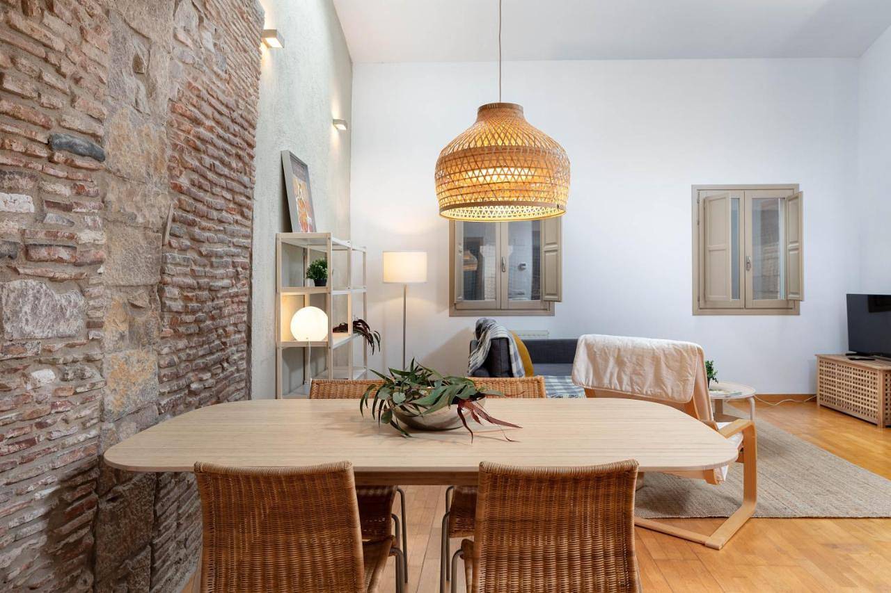 Ganze Wohnung, Two-Bedroom Apartment in Girona, Gironès