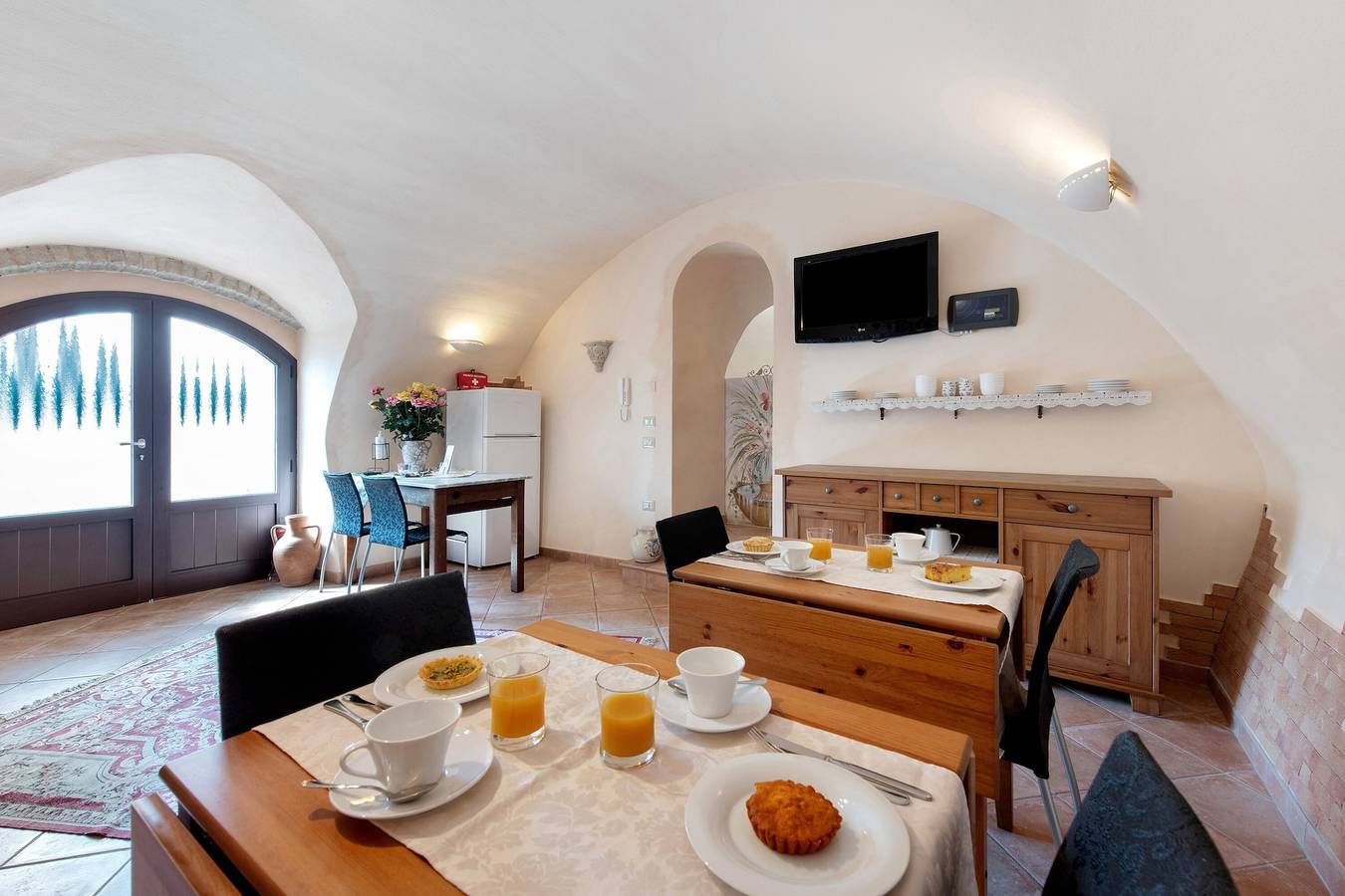 Bed & Breakfast 'Giardini Di Corte - Dalia' met Uitzicht op het Meer, Wifi en Airco, foto 14