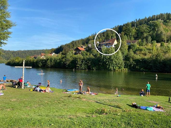 Ferienwohnung für 4 Personen, mit Terrasse und Garten sowie Sauna und Ausblick