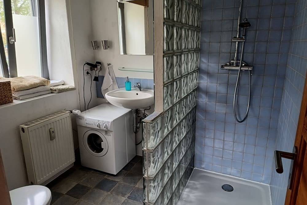 Ganze Wohnung, Ferienwohnung in Peetzig am See in Greiffenberg, Angermünde