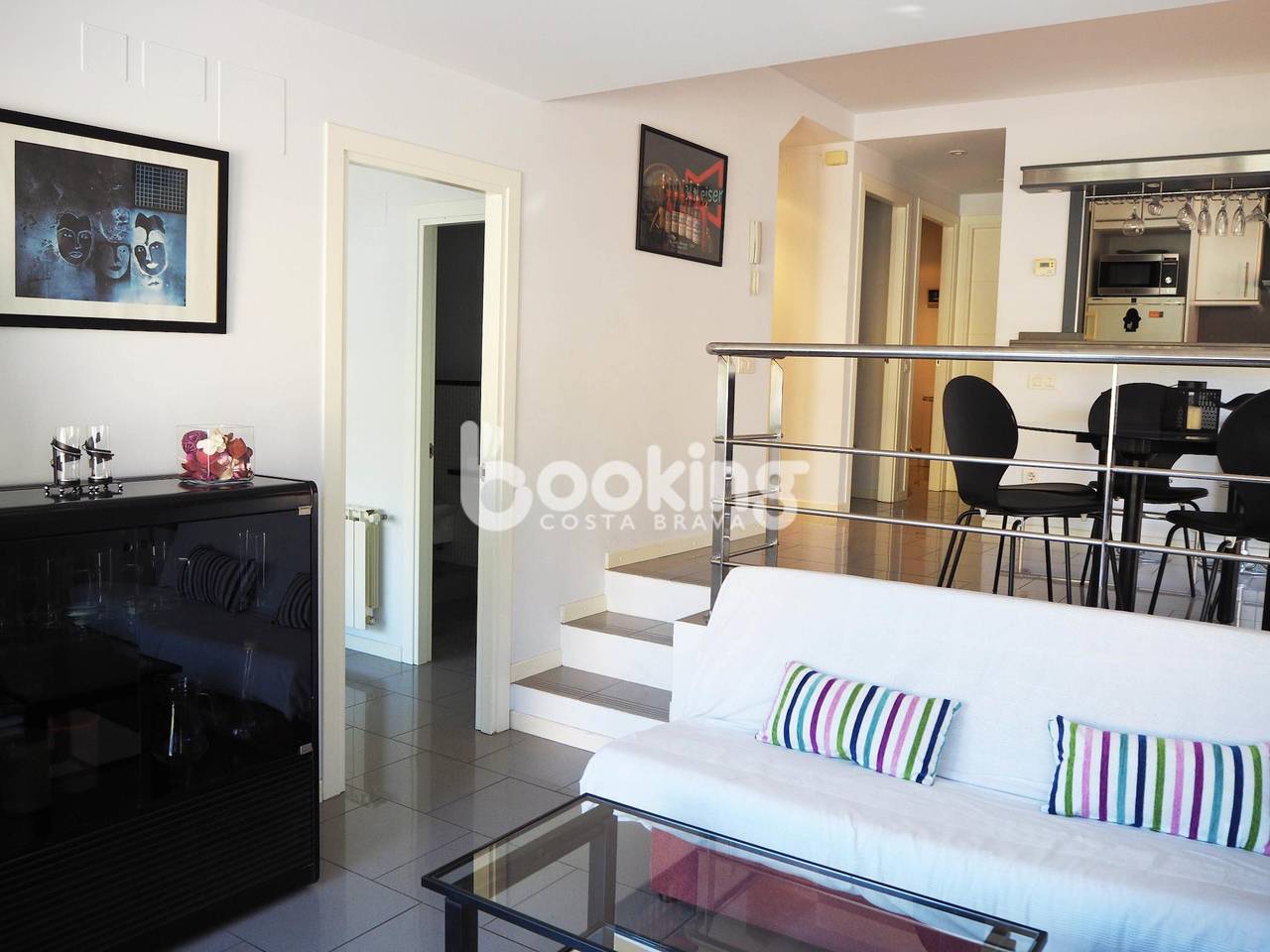 Apartamento vacacional entero, Céntrico apartamento en Playa de Aro, con 3 dormitorios, parking y gran terraza in Platja d'Aro, Costa Brava