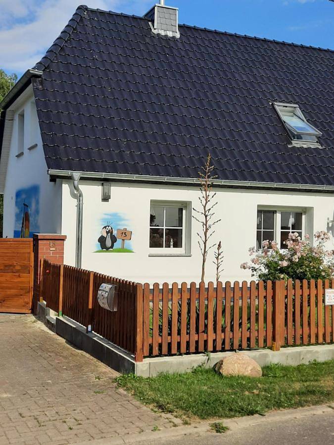 Ferienhaus für 6 Personen, mit Terrasse und Garten sowie Ausblick in Prohn