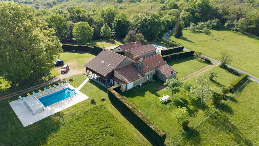 Gîte pour 14 personnes, avec Jardin