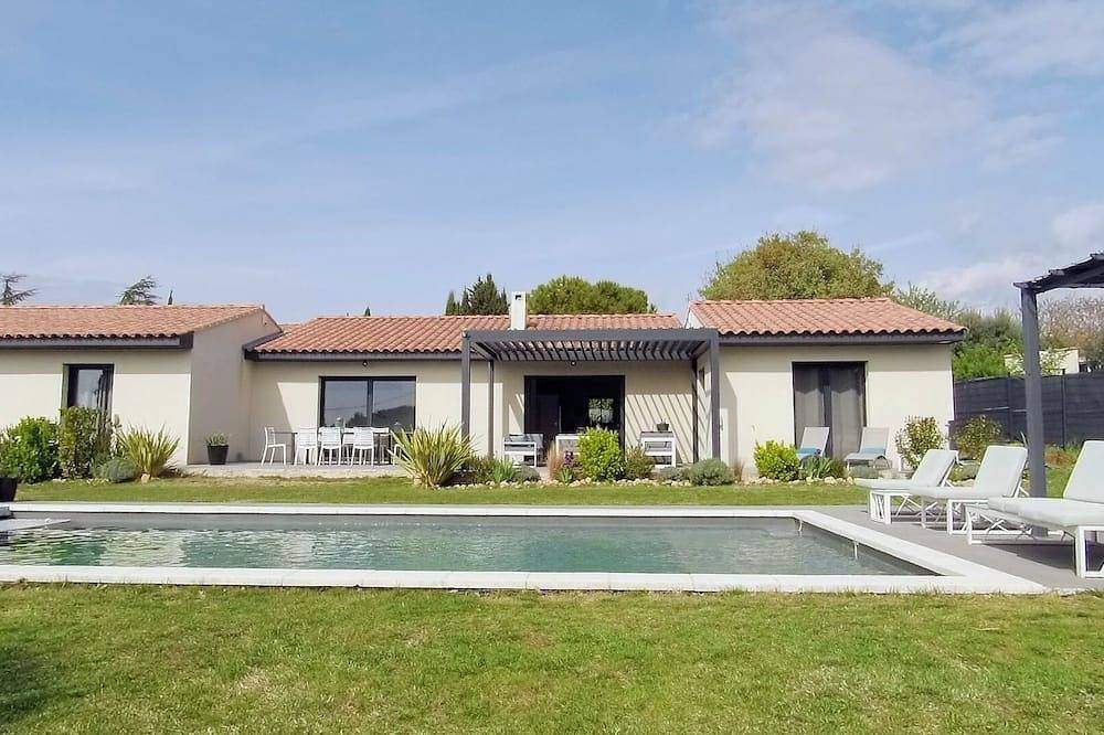 Belle et moderne villa avec piscine et pergola automatisée, Aix en Provence in Luynes (Aix-en-Provence), Aix-en-Provence