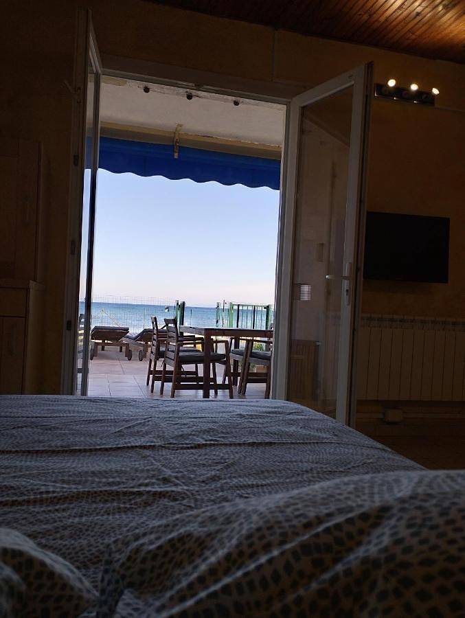 Hôtel pour 3 personnes, avec jardin et balcon dans Plage La Capte - 4