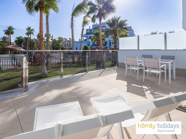 Gîte pour 6 personnes, avec jardin ainsi que vue et terrasse, adapté aux familles à Motril - 2
