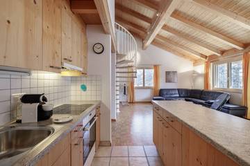 Appartement De Vacances pour 4 Personnes dans Scuol, Région de Grisons, Photo 3
