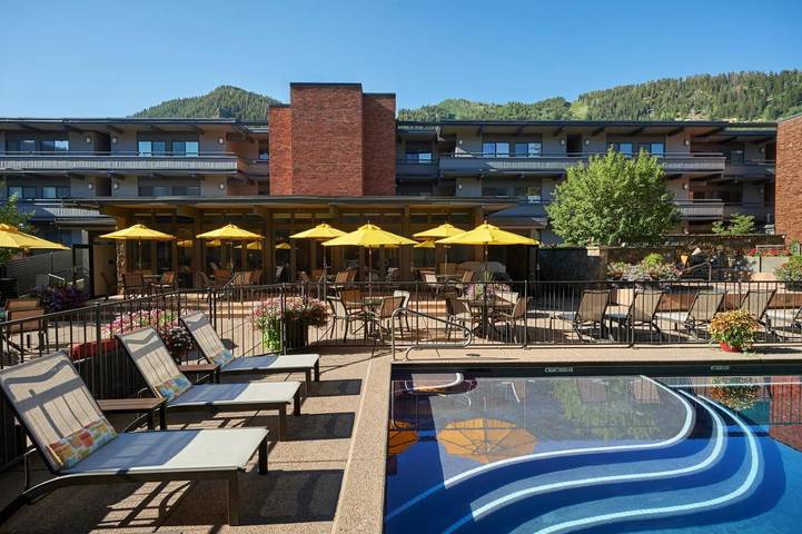 Hotel für 6 Personen, mit Pool und Balkon sowie Ausblick in Aspen