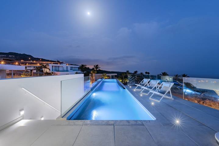 Casa rural para 10 personas, con balcón y jardín en Guía de Isora - 2