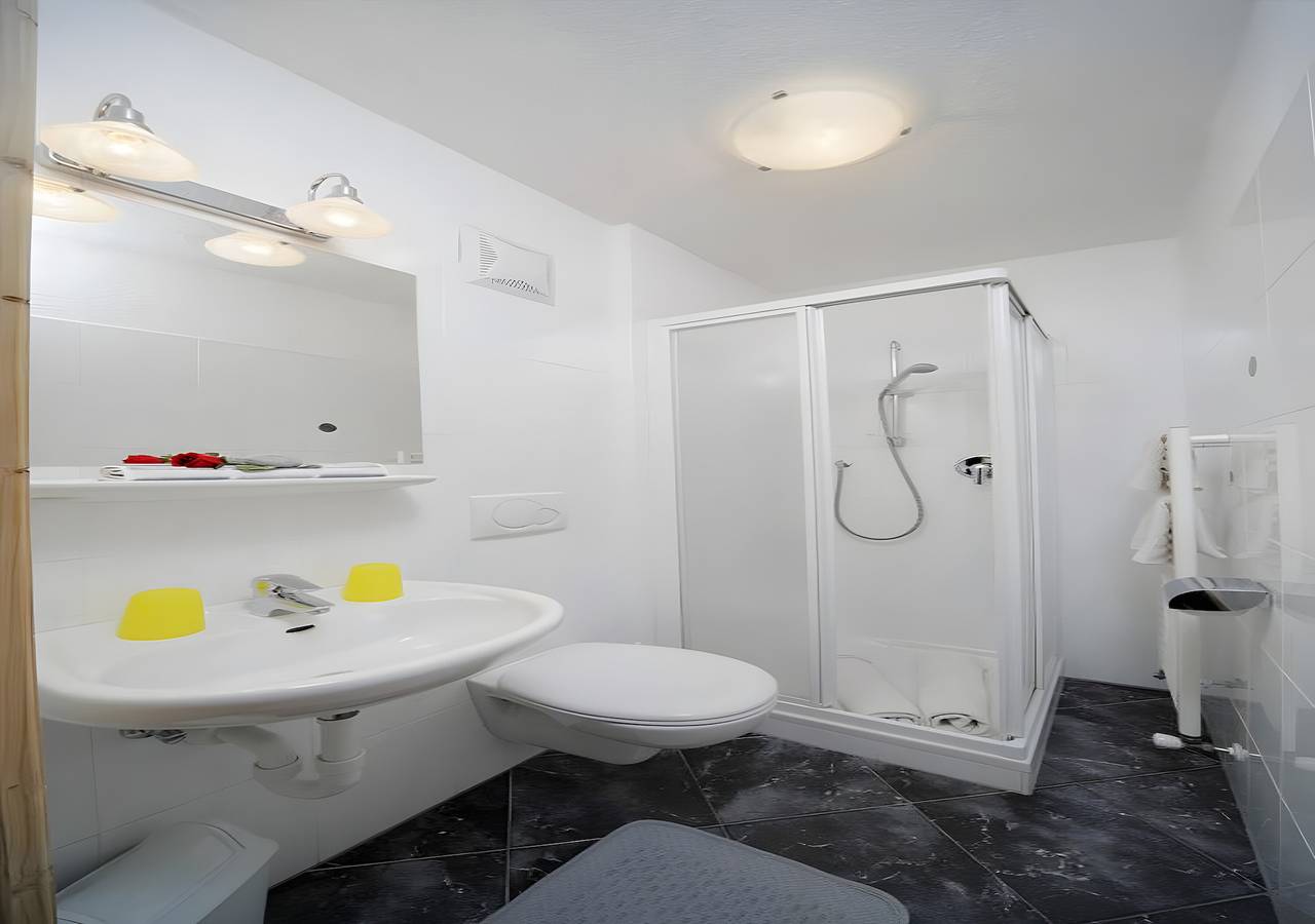Apartment 'Tratterhof' mit Bergblick, Gemeinschaftsgarten und Wlan in Hafling, Sarntaler Alpen