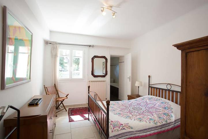 Character house with garden and swimming pool in Carqueiranne, Mittelmeerküste (Frankreich)