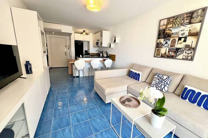 Apartamento de vacaciones para 4 personas, con balcón y piscina - 1