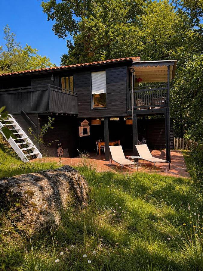 Domaine la Védence - La Cabane Tchanquée in Marsolan, Gers