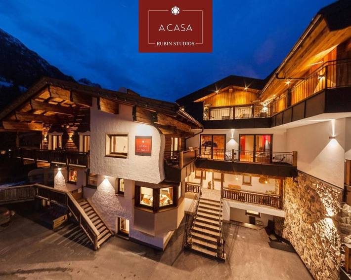 Hütte für 3 Personen, mit Balkon und Terrasse sowie Sauna und Ausblick im Ötztal