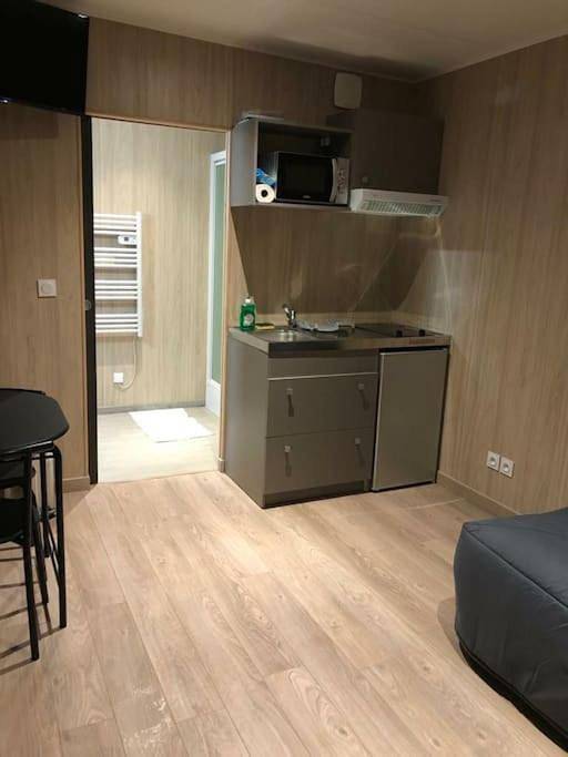 Appartement entier, Studio Gk15 Greenappart+ jardin Sqy, Versailles.. in La Verrière, Yvelines