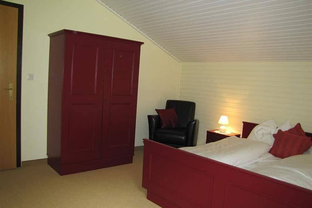 Ganze Wohnung, Appartement/Fewo Habichthorst - Haus Fernblick in Millstatt, Bezirk Spittal an der Drau