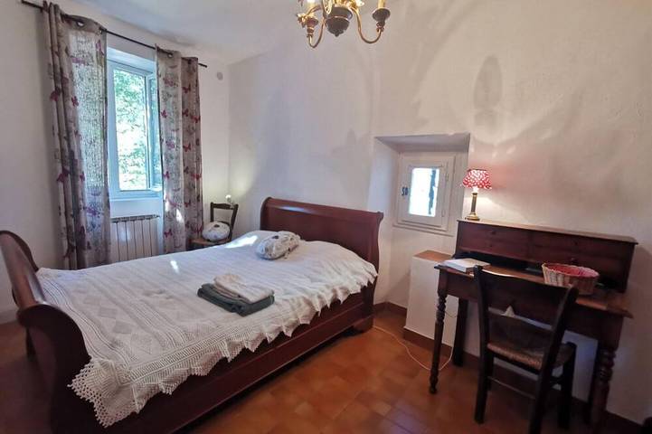 Location de vacances pour 5 personnes, avec piscine à Causse-de-la-Selle - 4