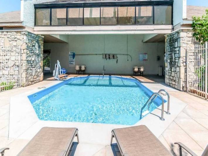 Apartamento entero, 1 cama tamaño queen | No fumadores in Southgate, Detroit Metropolitan Area