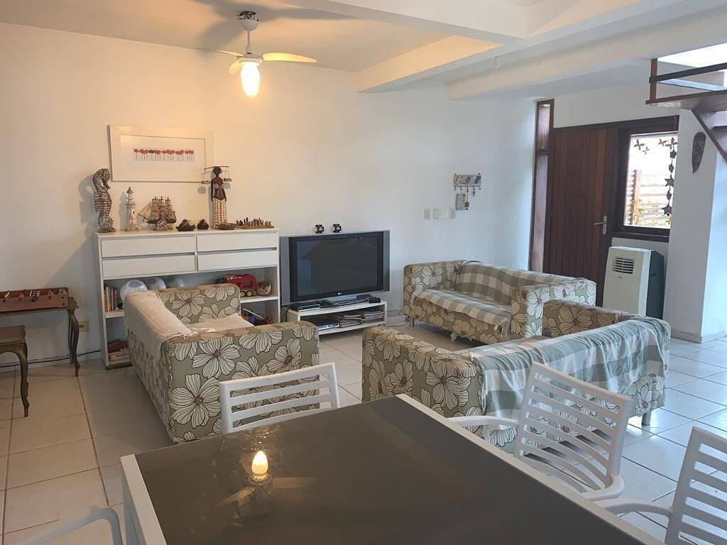 Tiradentes vermietet! 3 suiten + 1 zimmer alle mit klimaanlage / 2 gelad, churr garden terrasse in São Sebastião, Região Metropolitana do Vale do Paraíba e Litoral Norte