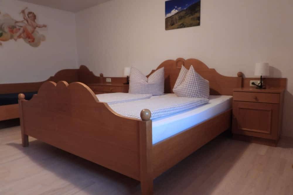 Ganze Wohnung, Ferienwohnung #1 - Aribohof in Rottach-Egern, Bayerische Alpen