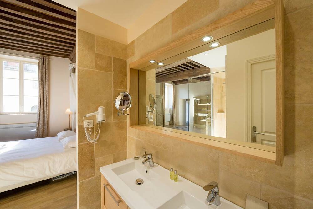 Geheel appartement, Le Cara Caliel  Beaune Center in Beaune, Beaune en omgeving