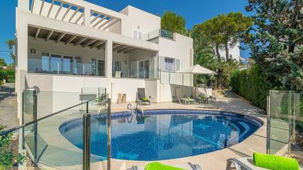 Villa in Cala d'Or, Santanyí für 6 