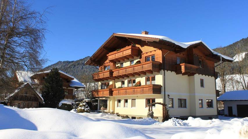 Ferienwohnung für 3 Personen, mit Sauna und Garten in Schladming - 2