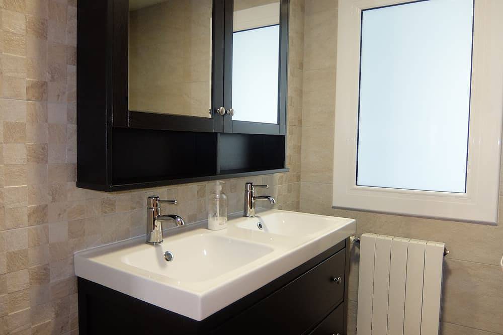 Villa Vista Con Piscina Privada Y Aire Acondicionado in Calafell, Costa Dorada