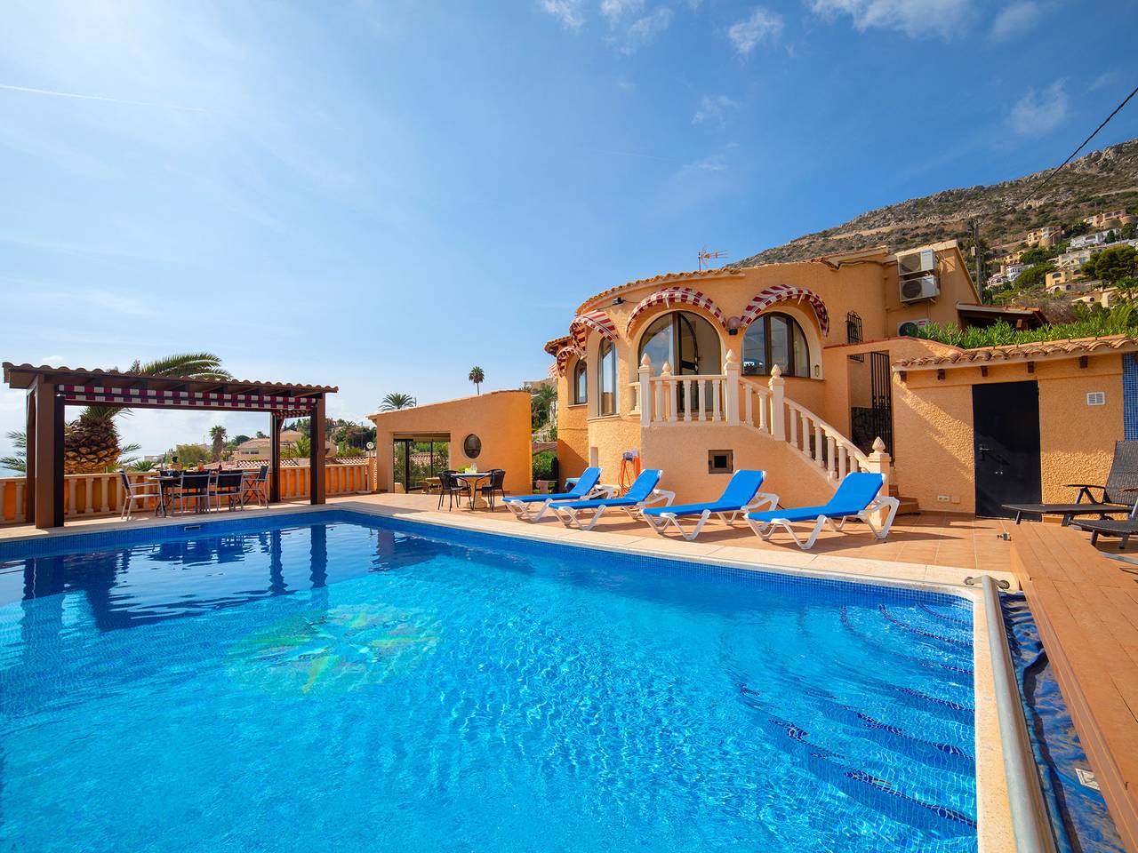 Leon in Maryvilla, Costa Blanca